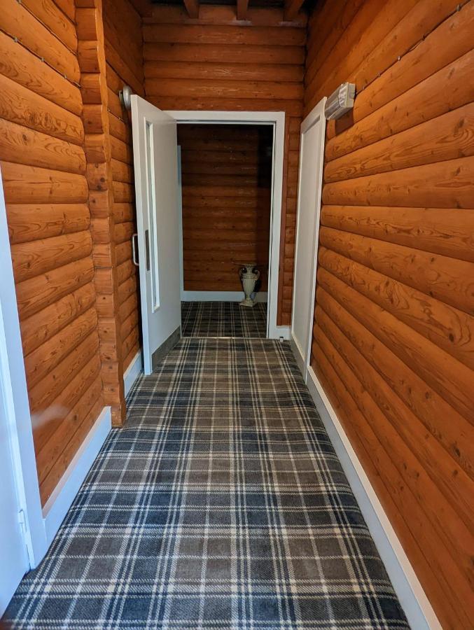 Kaoglen Squirrel Drey-Hot Tub-Pet Friendly-Perth Villa Balnald Exterior photo